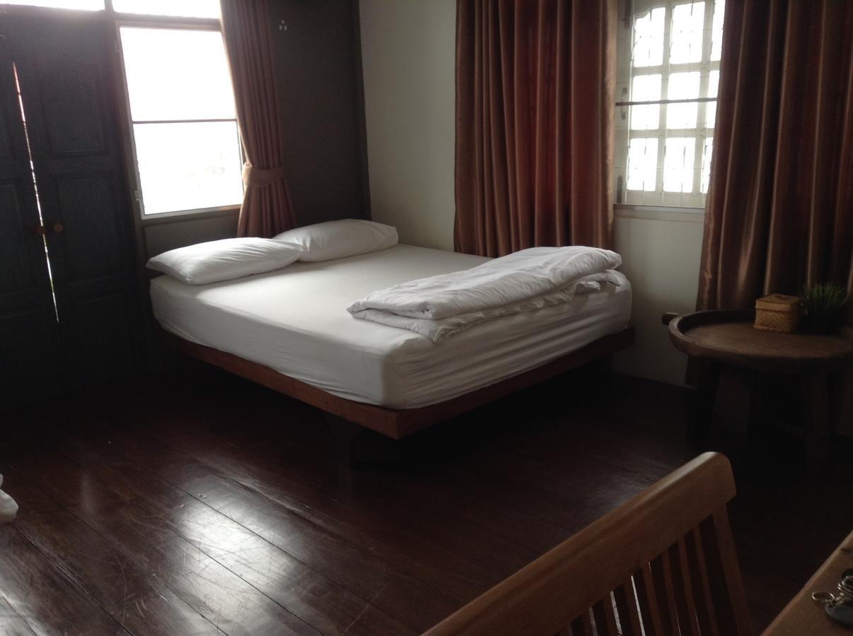 Baan Rare Guesthouse Udon Thani Dış mekan fotoğraf