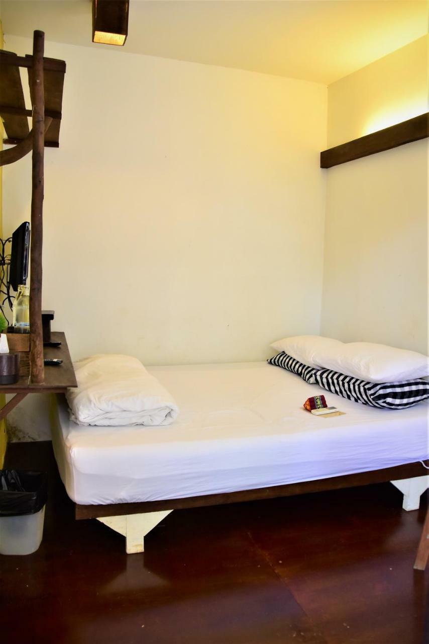 Baan Rare Guesthouse Udon Thani Dış mekan fotoğraf