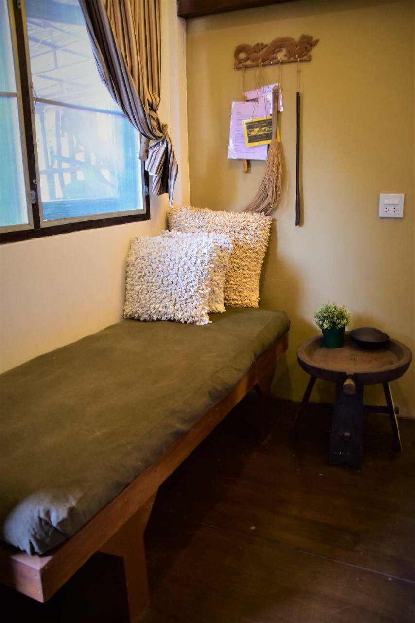 Baan Rare Guesthouse Udon Thani Dış mekan fotoğraf
