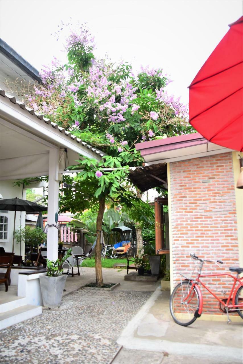 Baan Rare Guesthouse Udon Thani Dış mekan fotoğraf
