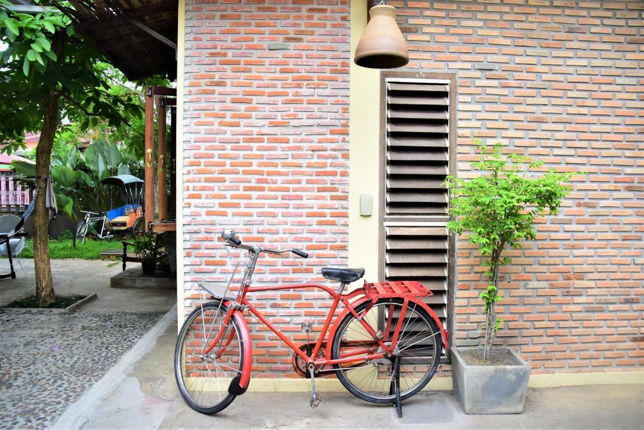 Baan Rare Guesthouse Udon Thani Dış mekan fotoğraf